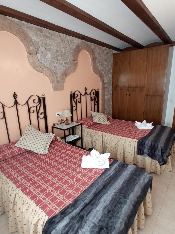 Apartamentos En Castellote El Batan Exterior photo